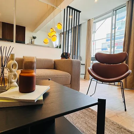 50m De La Et Toutes Commodites, Plein Centre Et Silencieux Apartament *