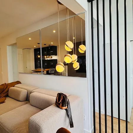 Apartmán 50m De La Et Toutes Commodites, Plein Centre Et Silencieux *